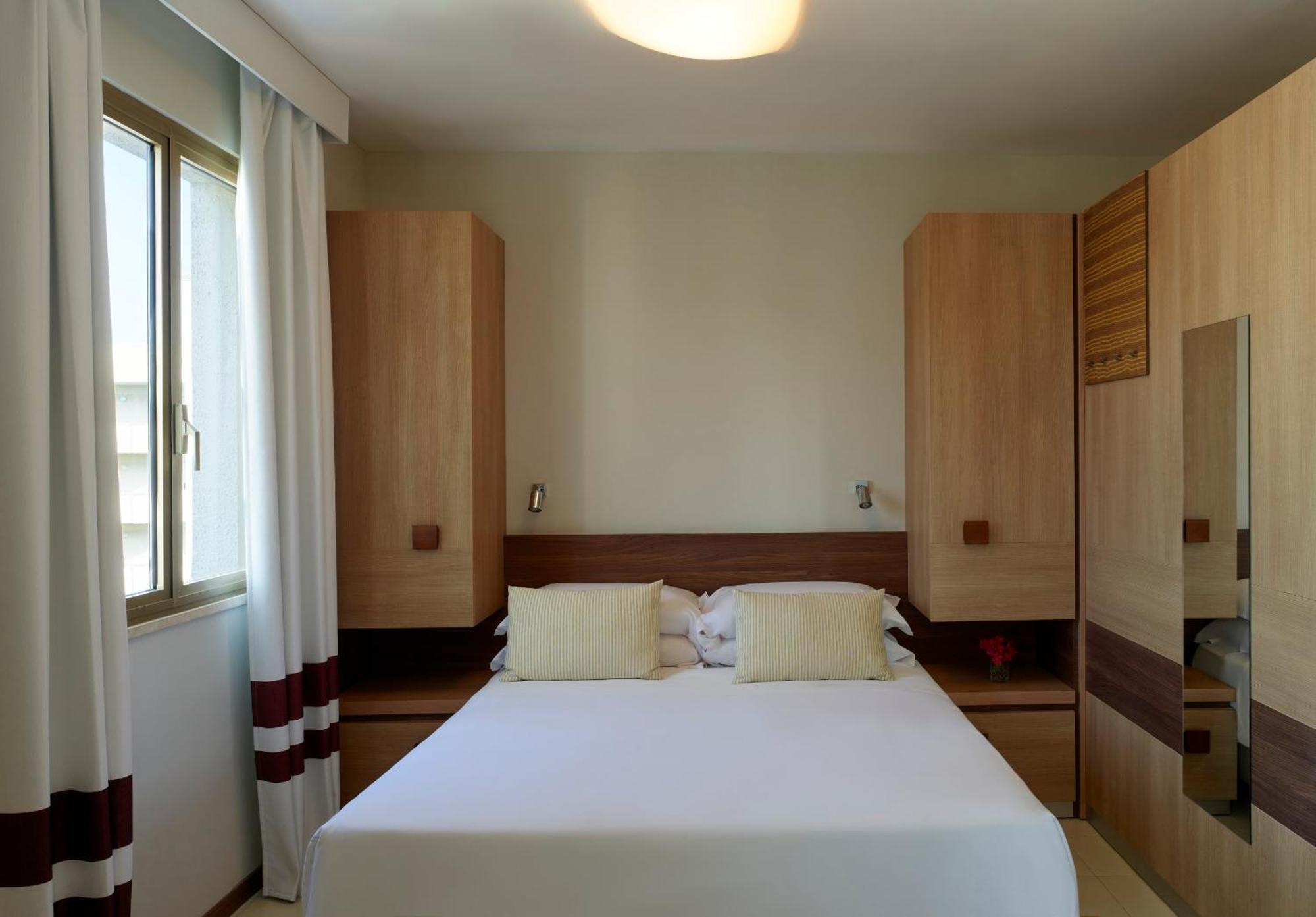 Serena Majestic Residence Montesilvano Bilik gambar